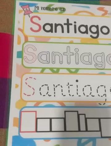 Hoja de trazo con el nombre Santiago en tres estilos de letra